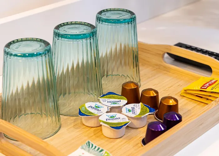 Ghiberti 6 * Trieste